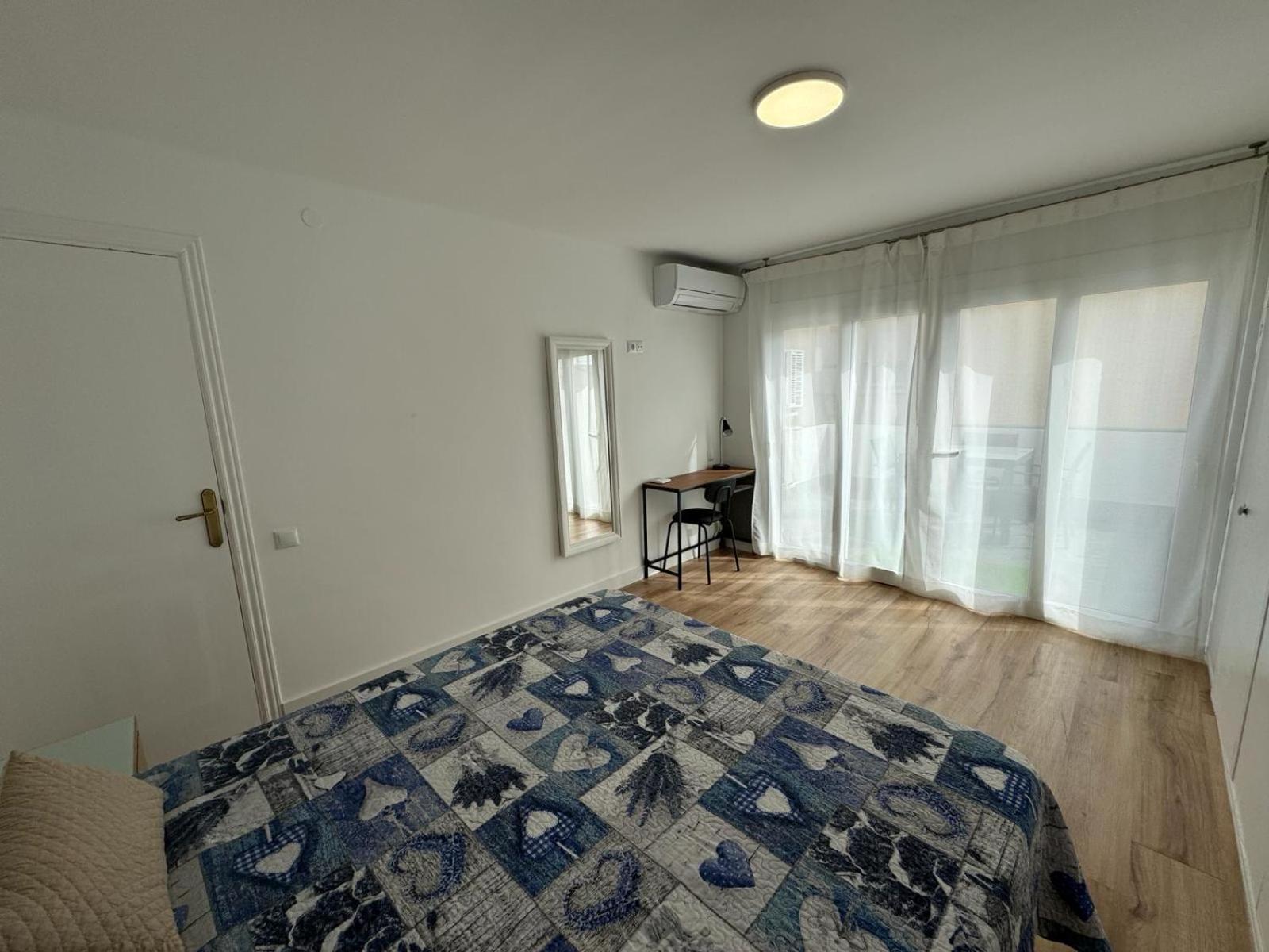 Acogedor Apartamento A 50 Metros Del Mar Cambrils Exterior photo